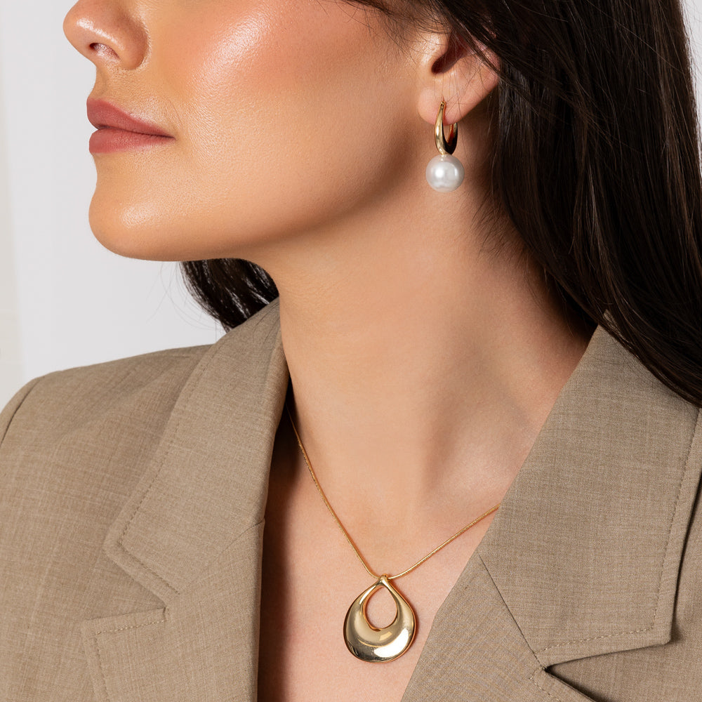 Gold Teardrop Pendant