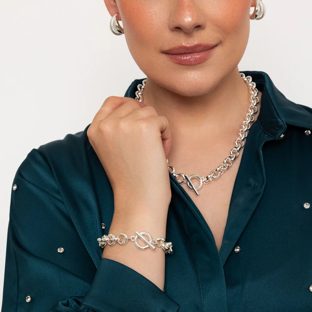 Lyanna Silver Necklace & Bracelet Set
