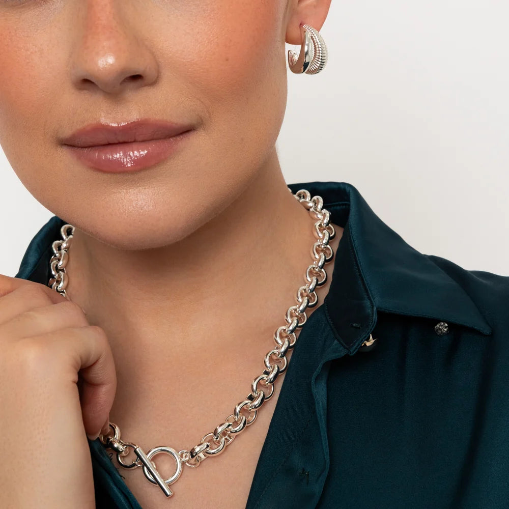Lyanna Silver Necklace & Bracelet Set
