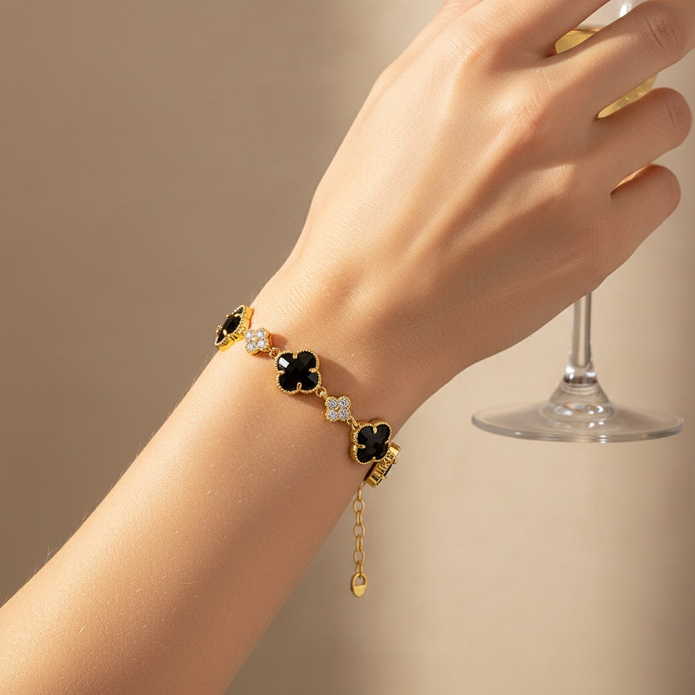 Clover Jet Bracelet
