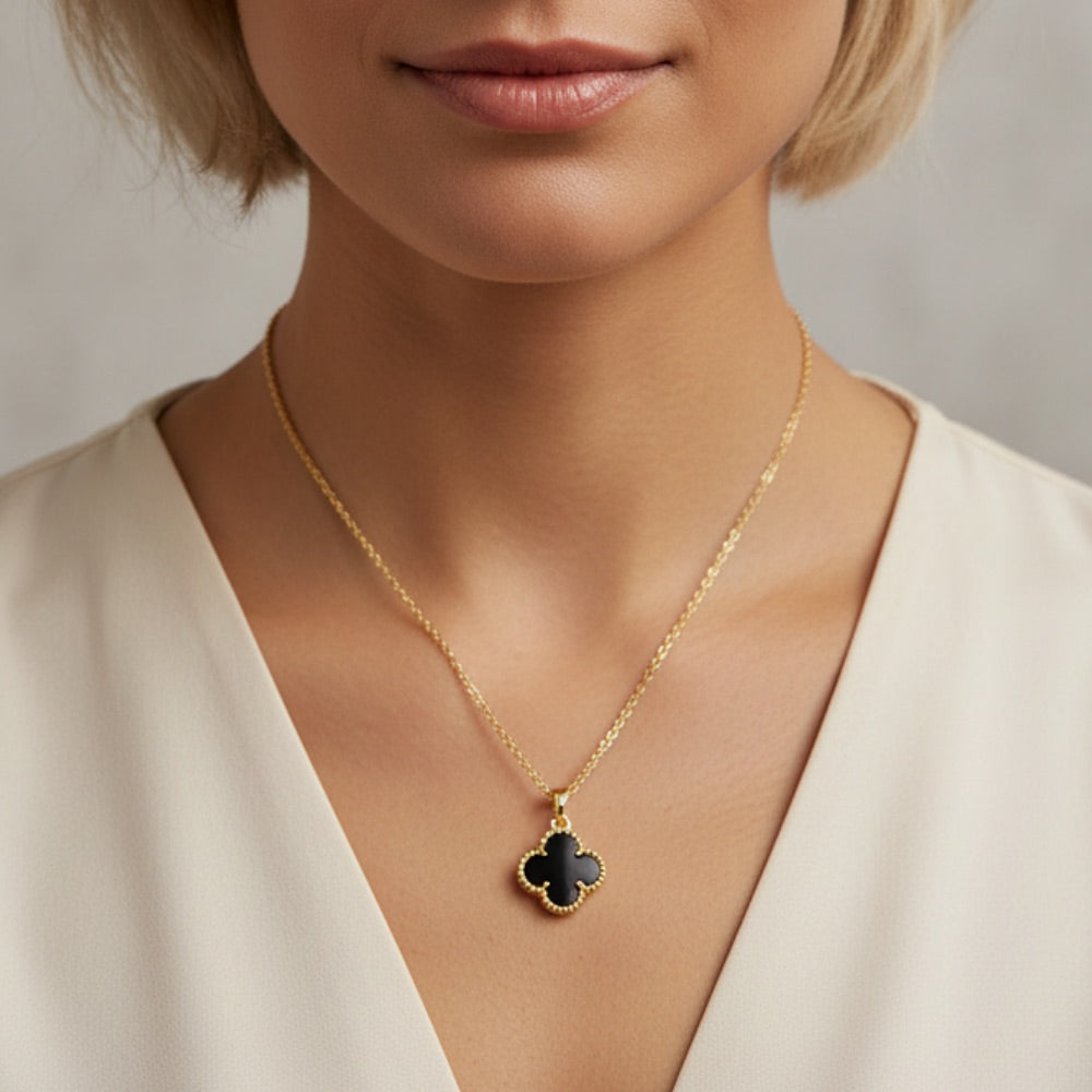 Clover Jet Pendant